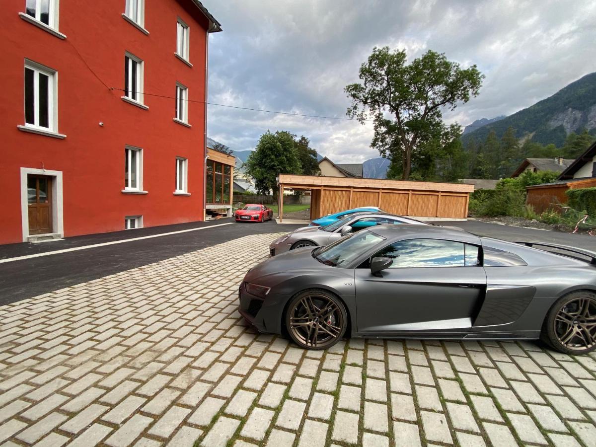 Hotel Oberland Le Bourg-dʼOisans エクステリア 写真