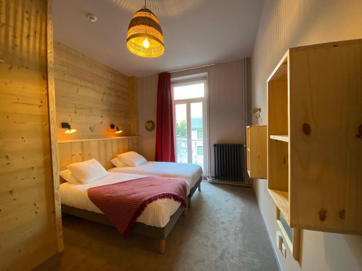 Hotel Oberland Le Bourg-dʼOisans エクステリア 写真