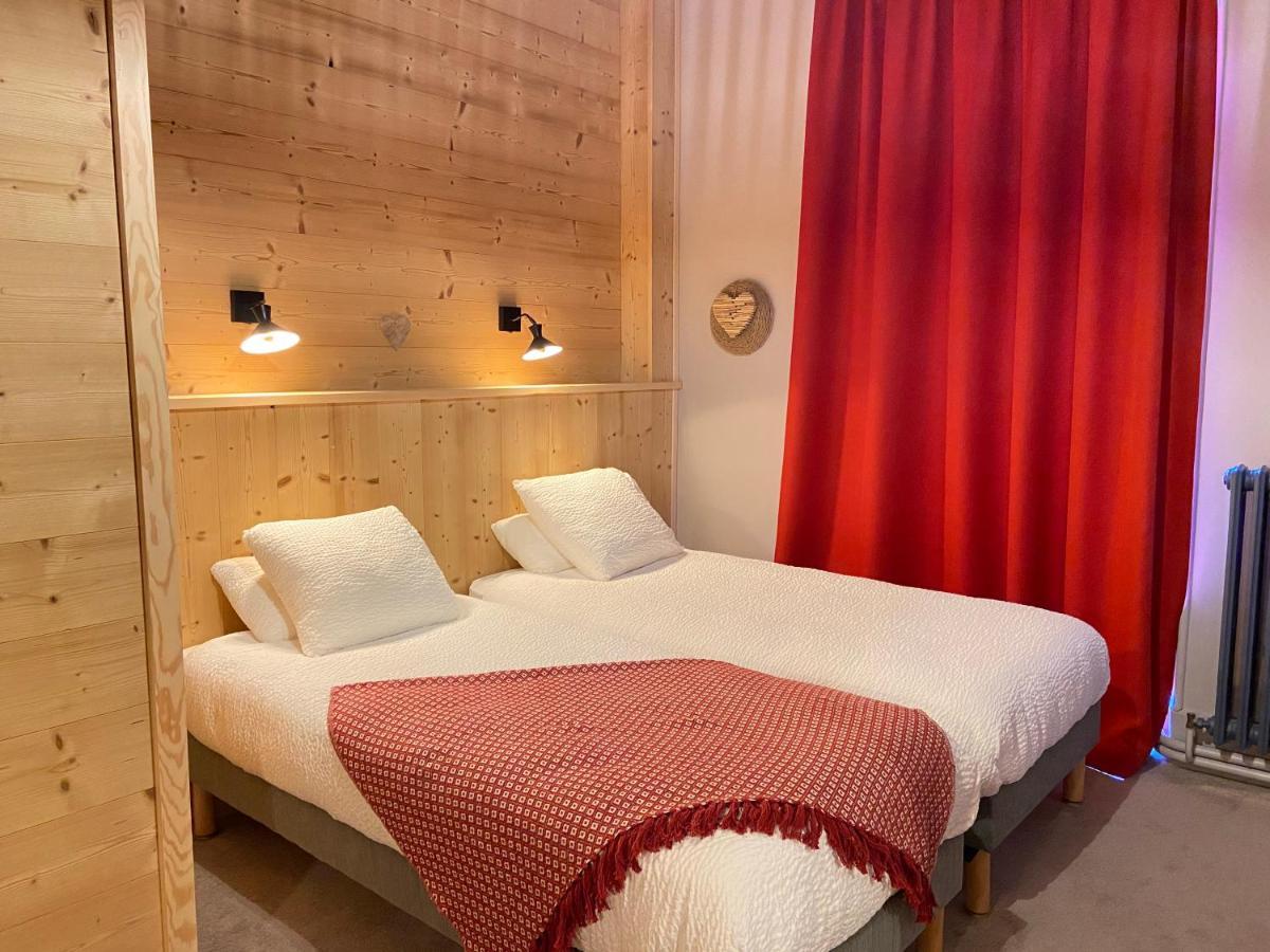 Hotel Oberland Le Bourg-dʼOisans エクステリア 写真