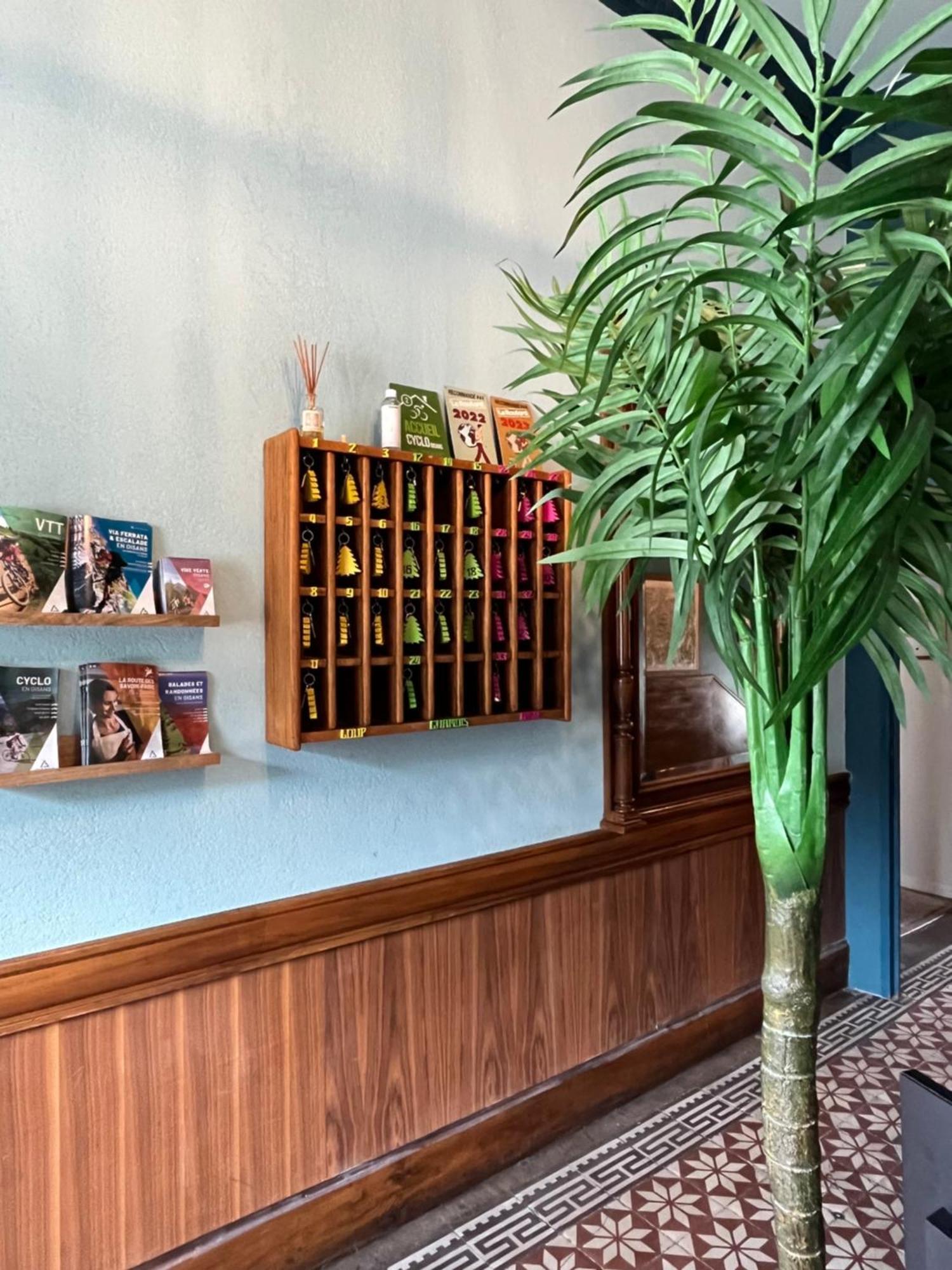 Hotel Oberland Le Bourg-dʼOisans エクステリア 写真